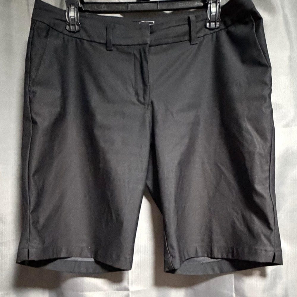 Black Women's golf Shorts
